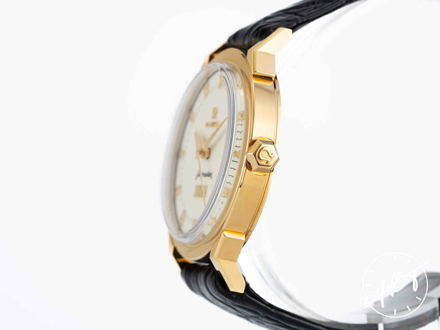 Omega Seamaster Museum Collection Cream Dial 18K RG Auto 88 Pcs Ltd Watch w/ B&P