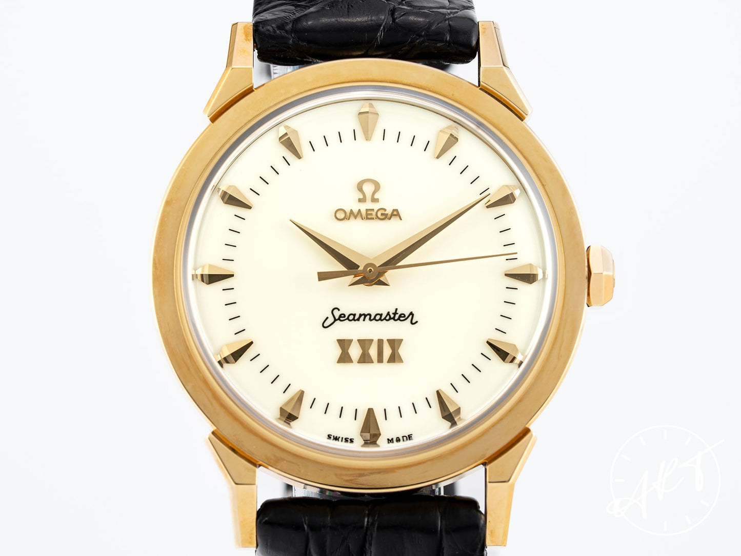 Omega Seamaster Museum Collection Cream Dial 18K RG Auto 88 Pcs Ltd Watch w/ B&P