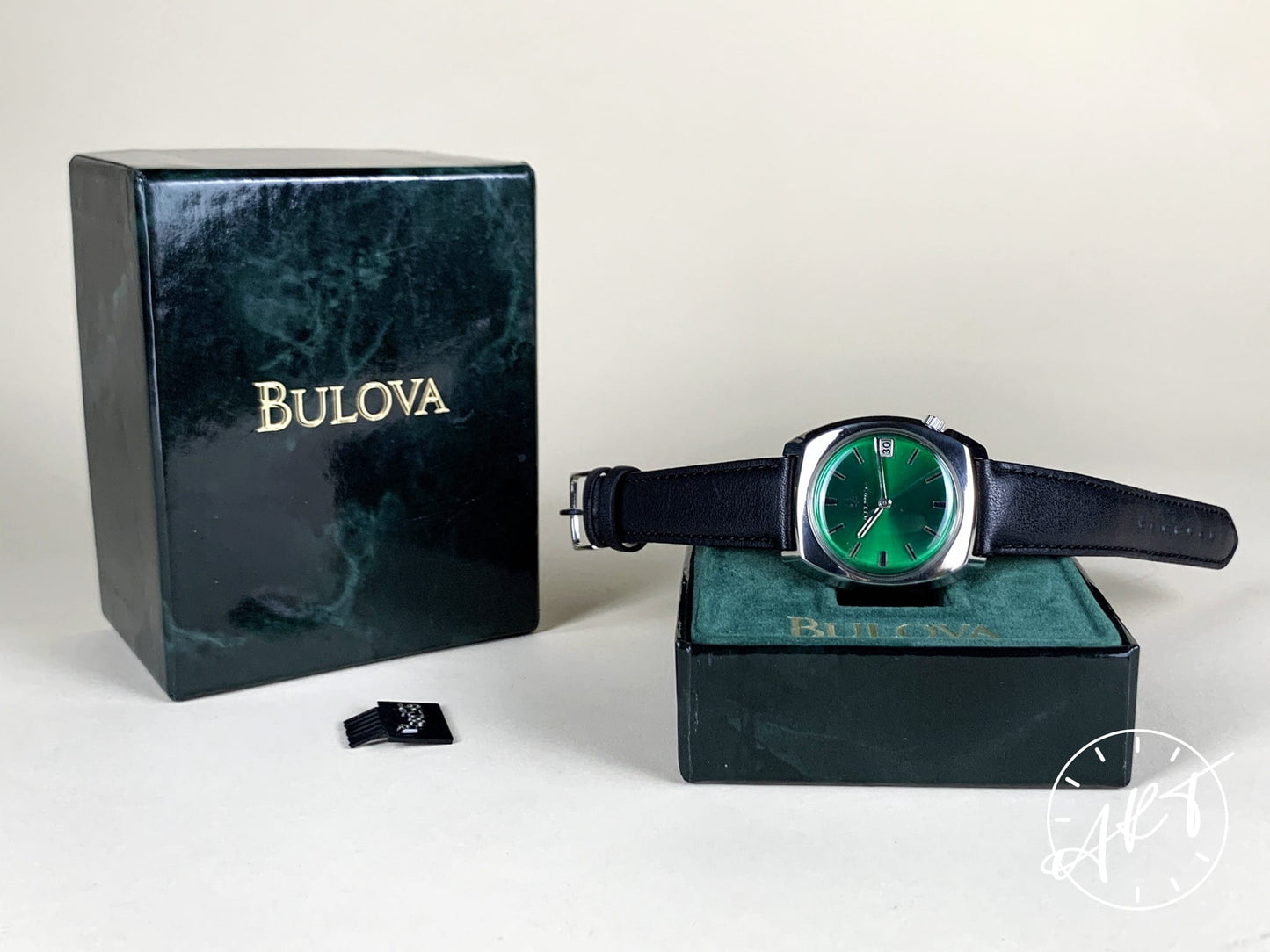 Vintage 1973 Accutron 218 Green Dial Stainless Steel Tuning Fork Watch w/ Box