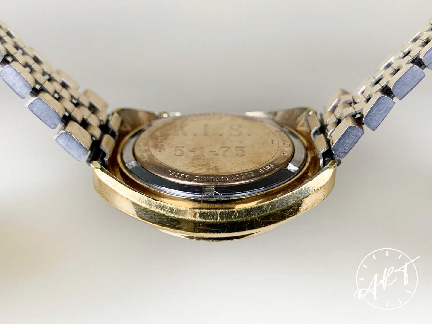 Vintage 1974 Accutron Day-Date Brown Dial Gold Plated & SS Tuning Fork Watch