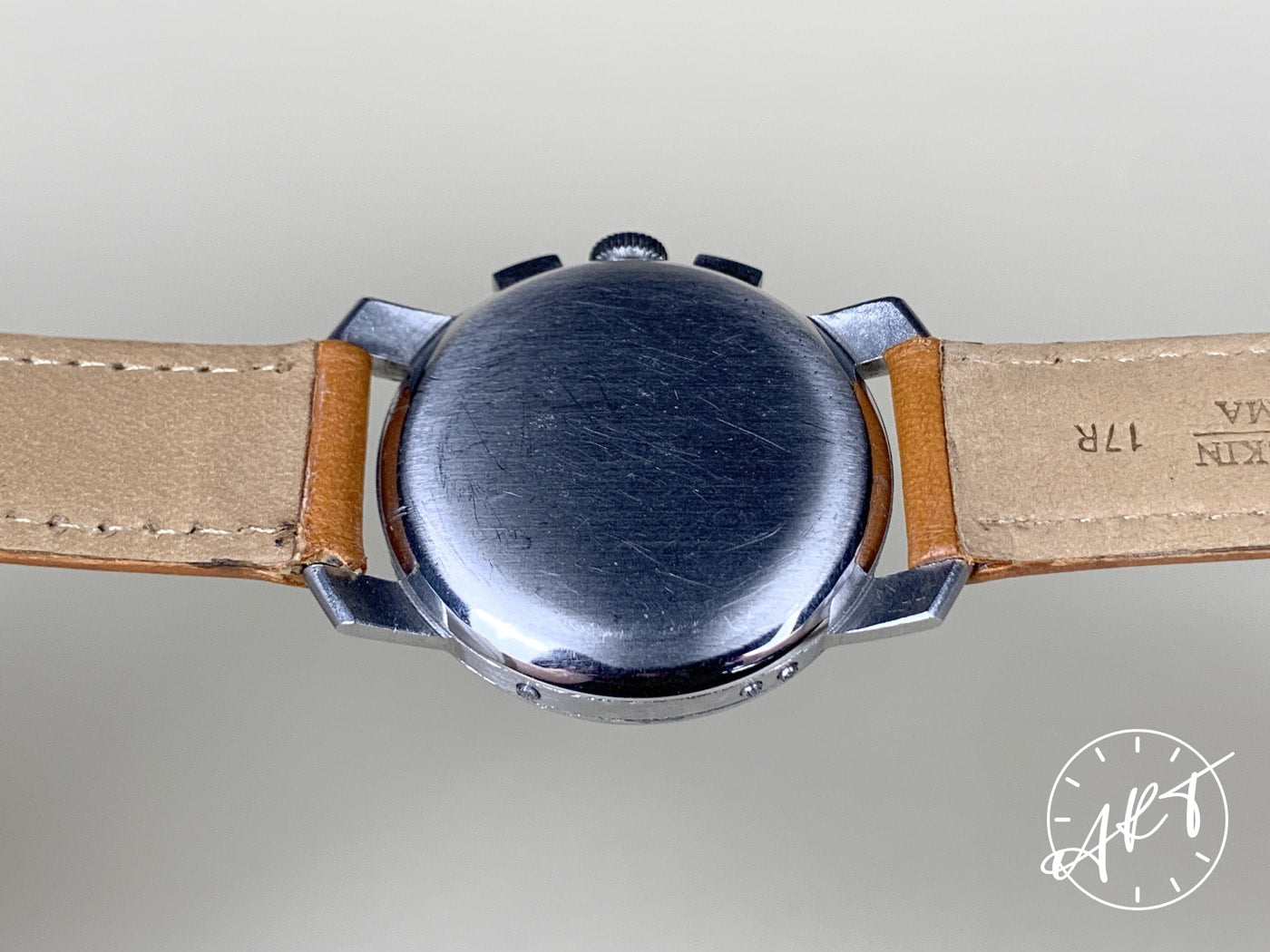 1940s Universal Genève Tri-Compax Triple Date Moonphase FAT LUGS Watch 22259