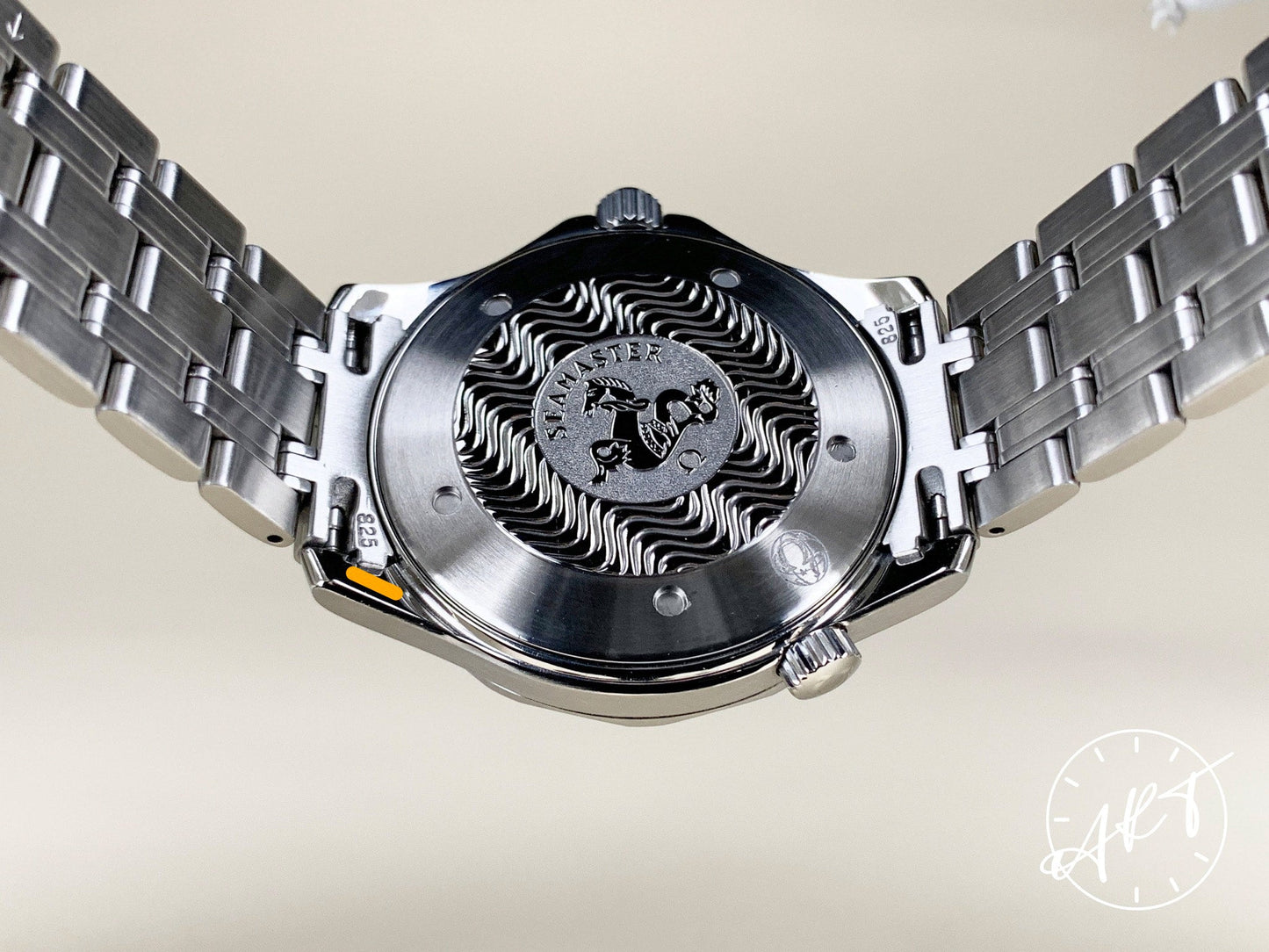 Omega Seamaster 300 Blue Wave Dial SS Auto James Bond Diver Watch 2531.80.00