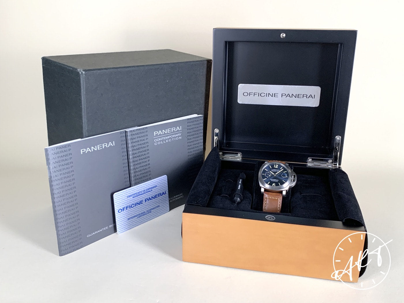 Panerai PAM 282 Luminor Marina Blue Dial Titanium Auto Diver Watch PAM00282 BP