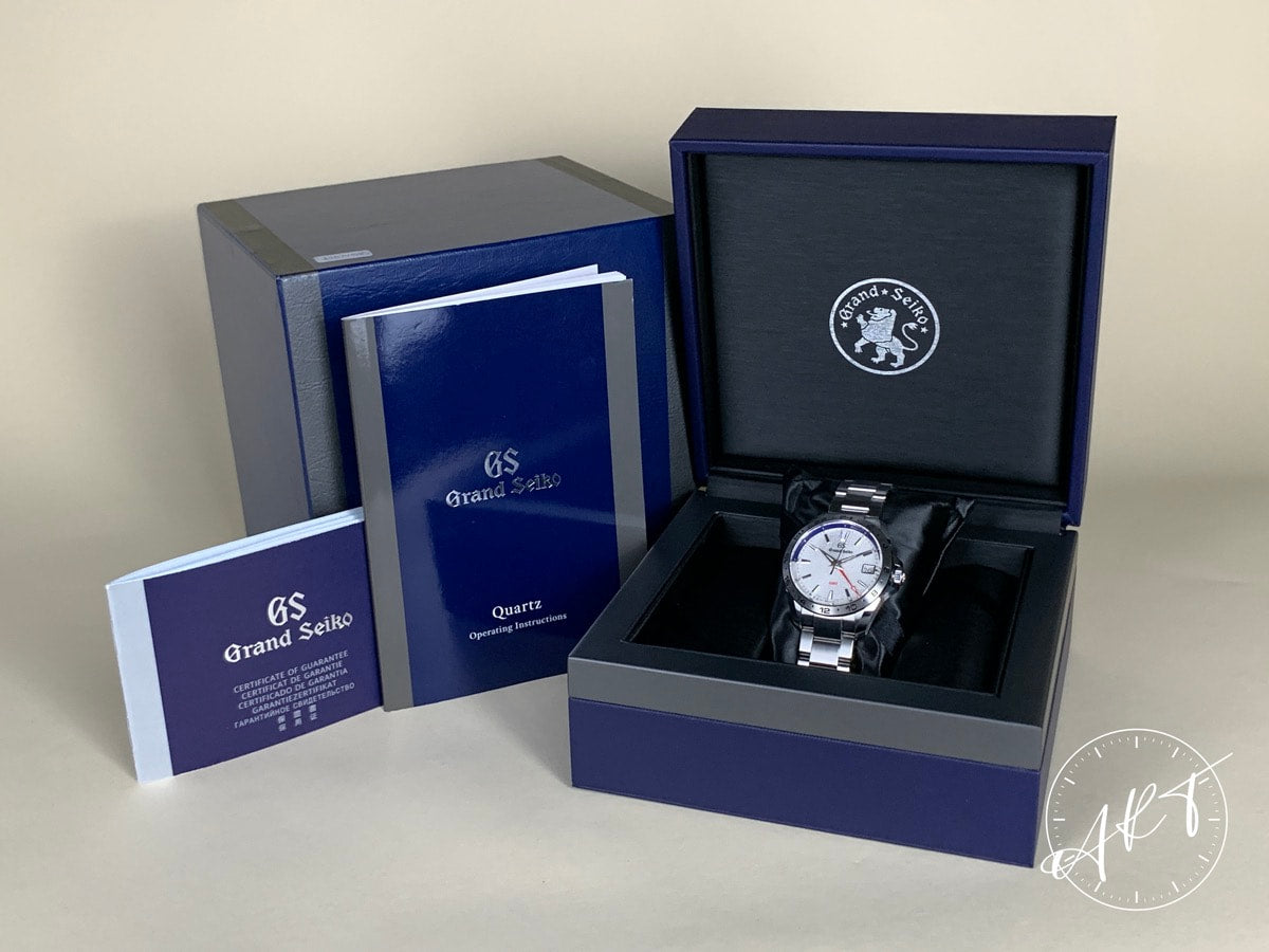 NEW Grand Seiko Sport Silver Dial SS Quartz Shinjuku Isetan Ltd Watch SBGN017 BP