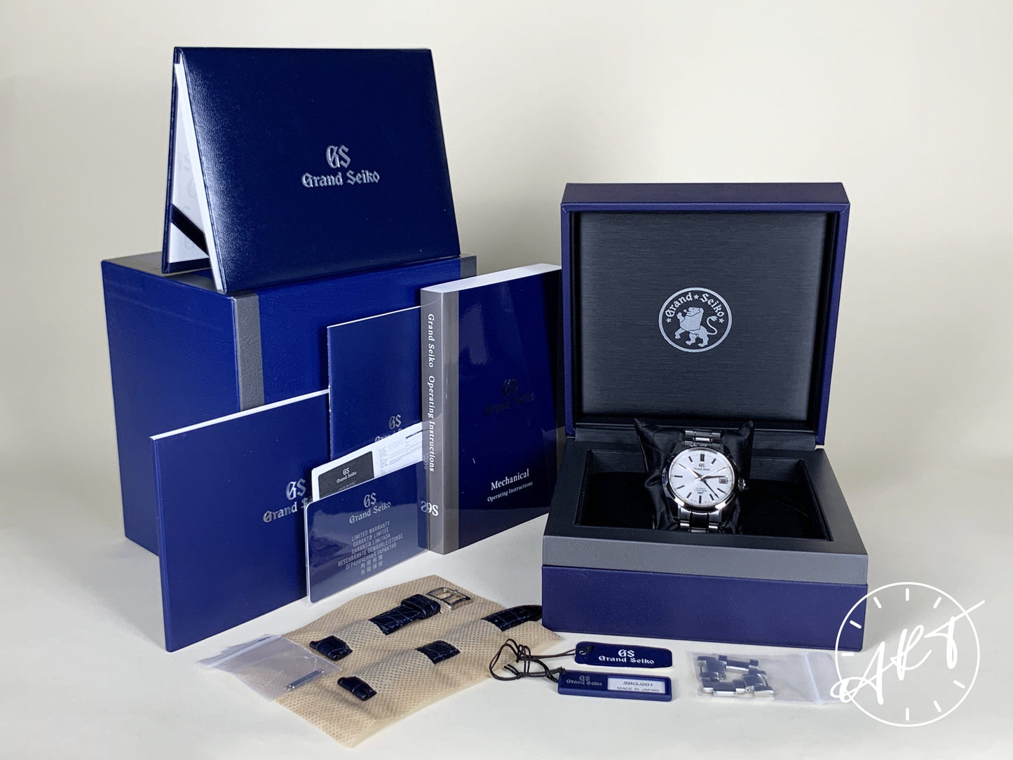 Grand Seiko Heritage GMT Hi-Beat Silver Dial SS Mount Iwate Watch SBGJ201 BP