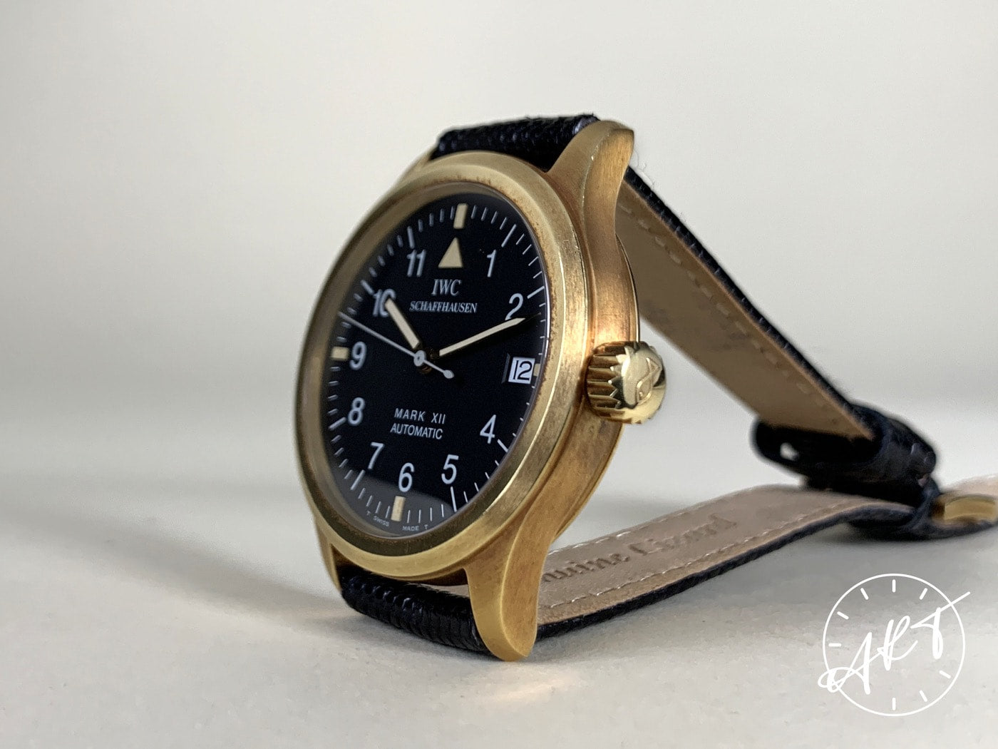 IWC Pilot Black Dial Gorgeous Patina Gold 18K Gold Auto Military Watch IW324103