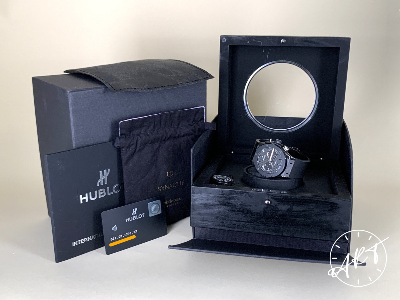 Hublot Classic Fusion Chrono Carbon Fiber Dial “Black Magic” Ceramic Watch BP