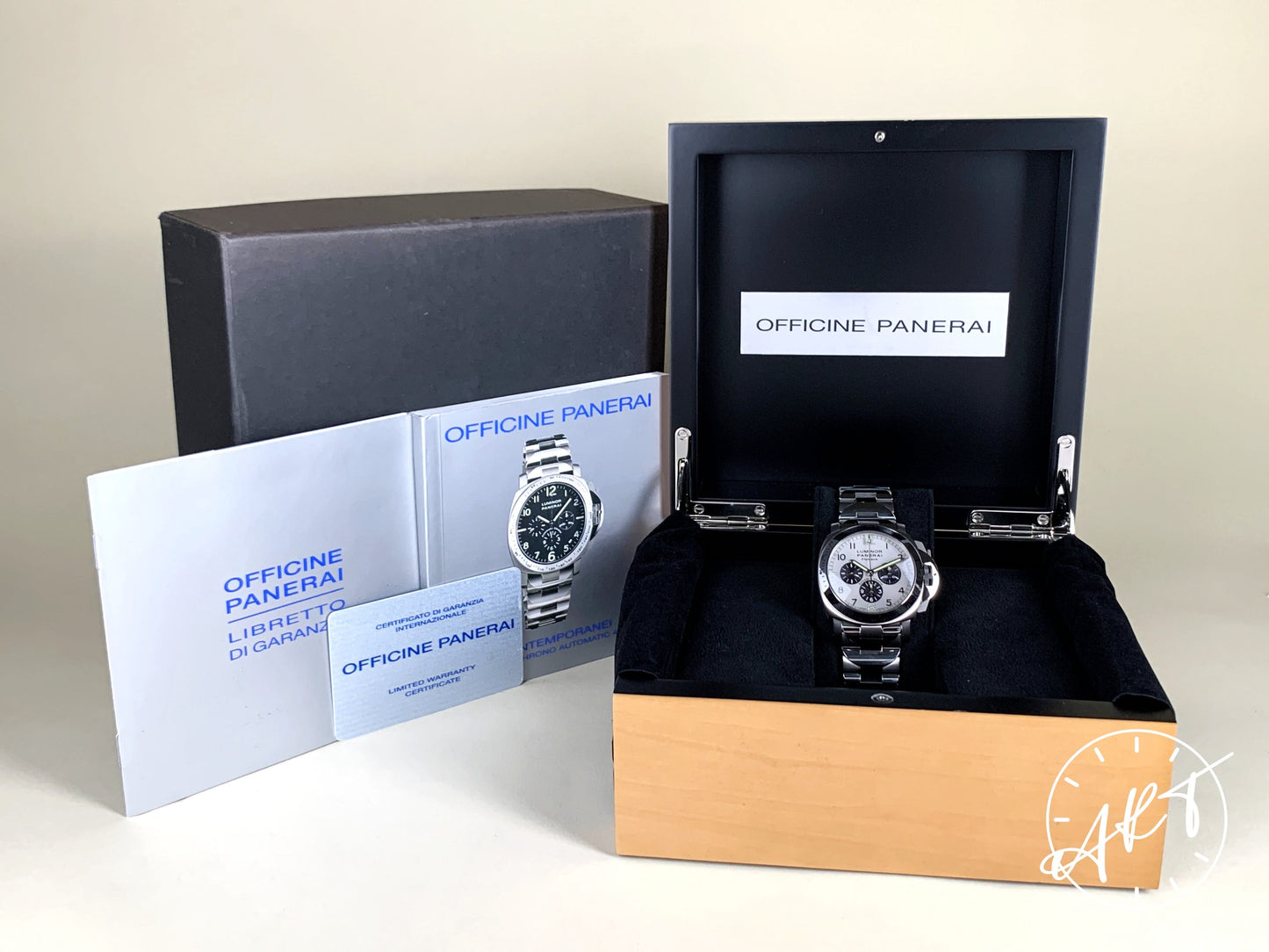 Panerai PAM 60 Luminor Chrono Flyback Panda Dial 300 Pcs Ltd Watch PAM00060 BP