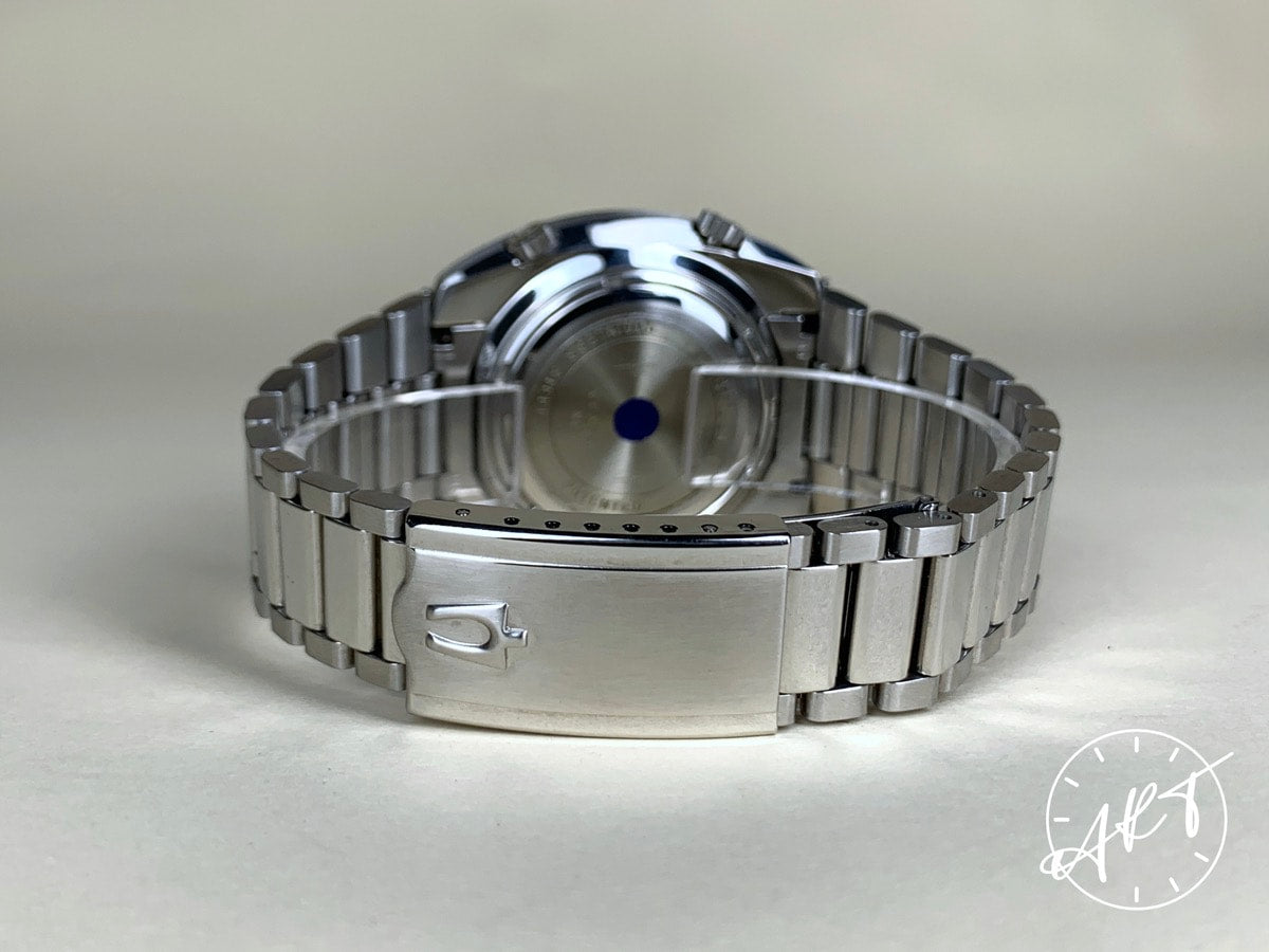 NOS Vintage 1971 Accutron Astronaut Mark II Champagne Dial SS Tuning Fork Watch
