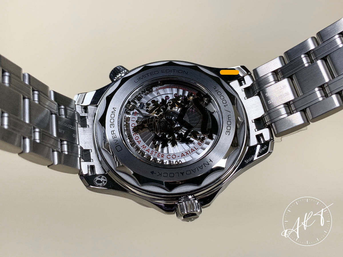 NEW Omega Seamaster Diver 300M Black Dial SS Auto James Bond Ltd Ed Watch w/ B&P
