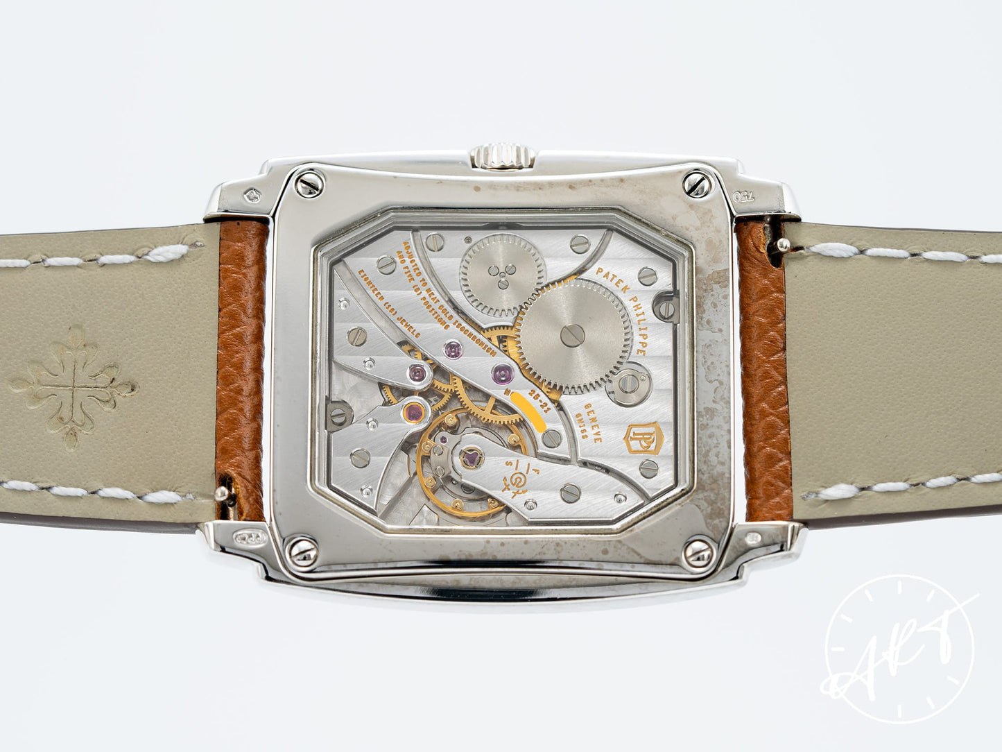 Patek Philippe Gondolo Salmon Dial 18K White Gold Manual Watch 5124G-001 w/ B&P