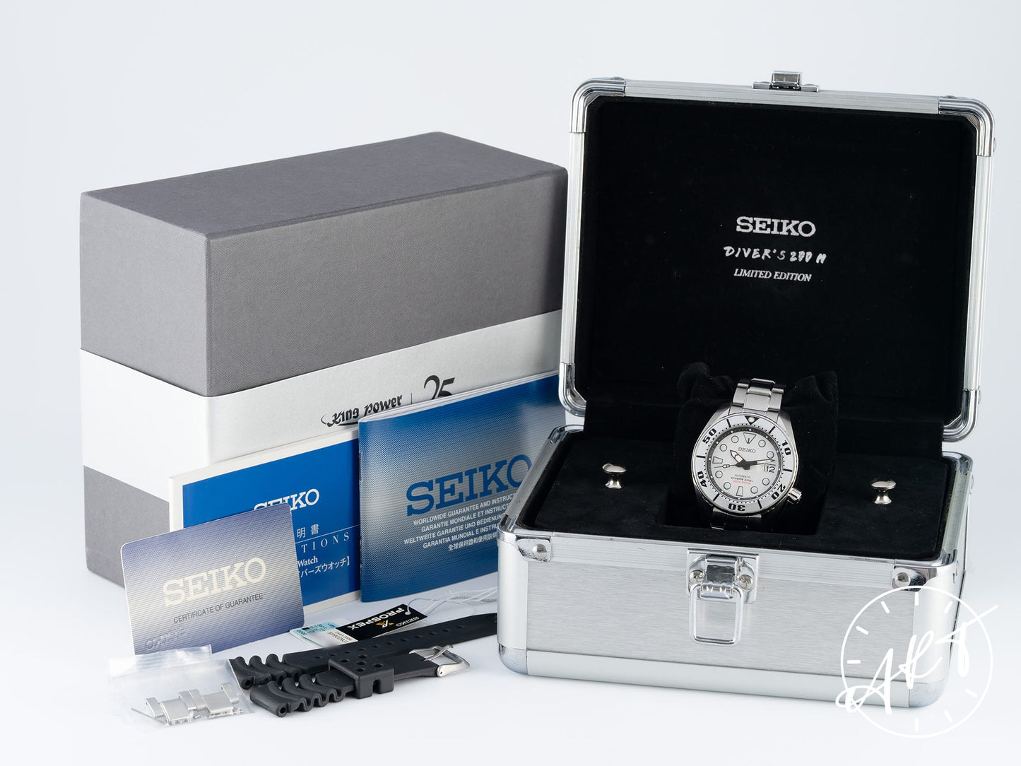 NOS Seiko Prospex Silver Dial SS Silver Sumo Thailand Ltd Diver Watch SPB029J1 BP