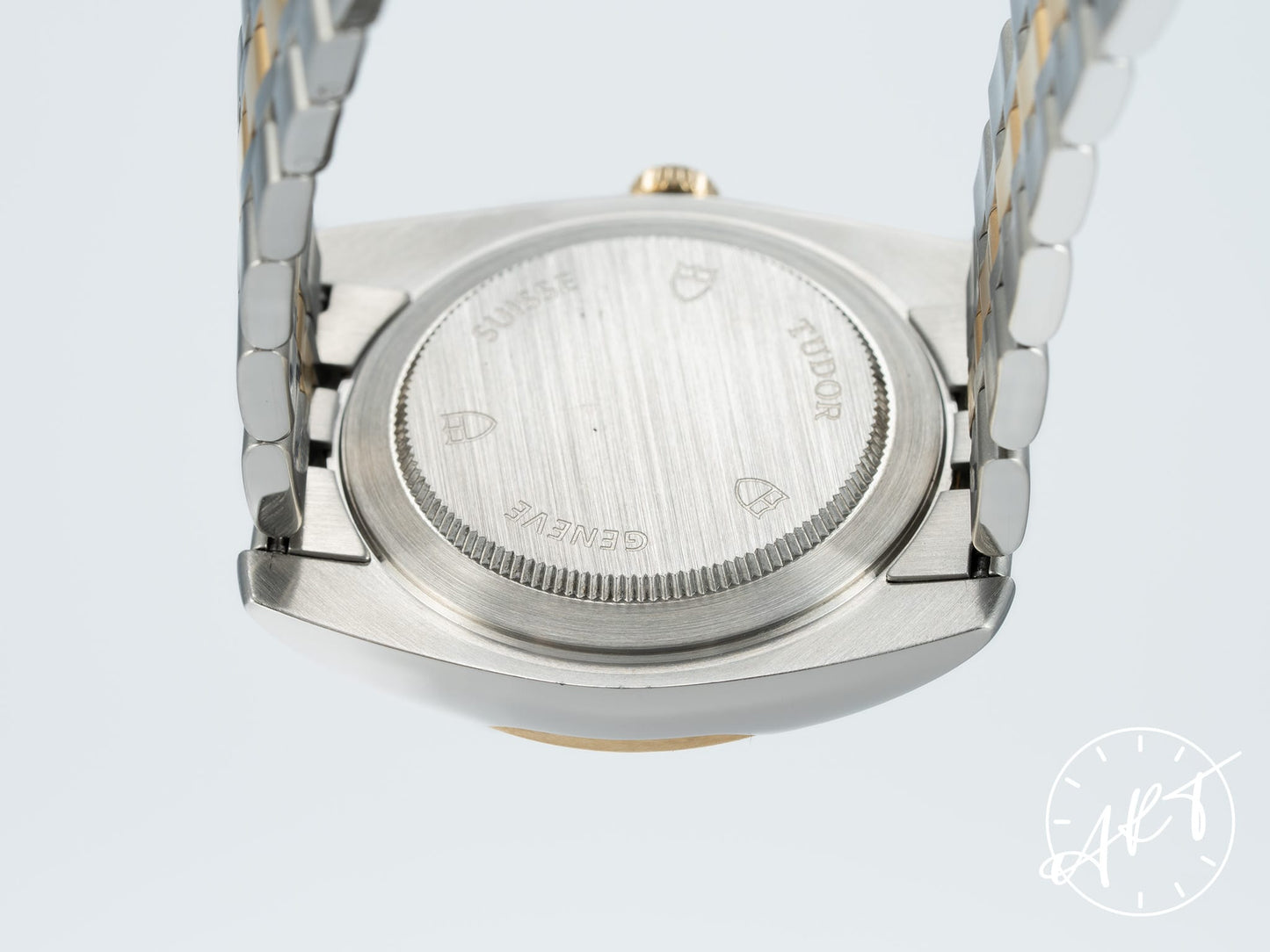 Tudor Classic Date Silver Linen Dial Two-Tone 18K Gold & SS Auto Watch 21013 BP