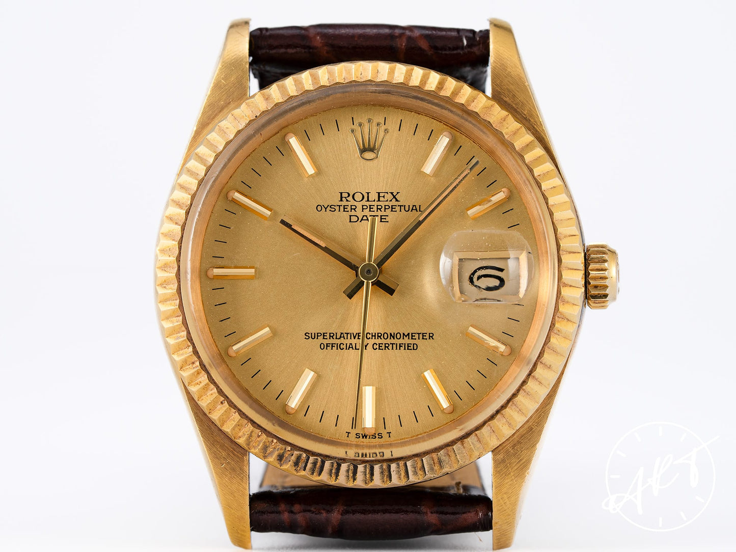 Vintage 1982 Rolex Oyster Perpetual Date Gold Dial 18K Gold Auto Watch 15038 BP