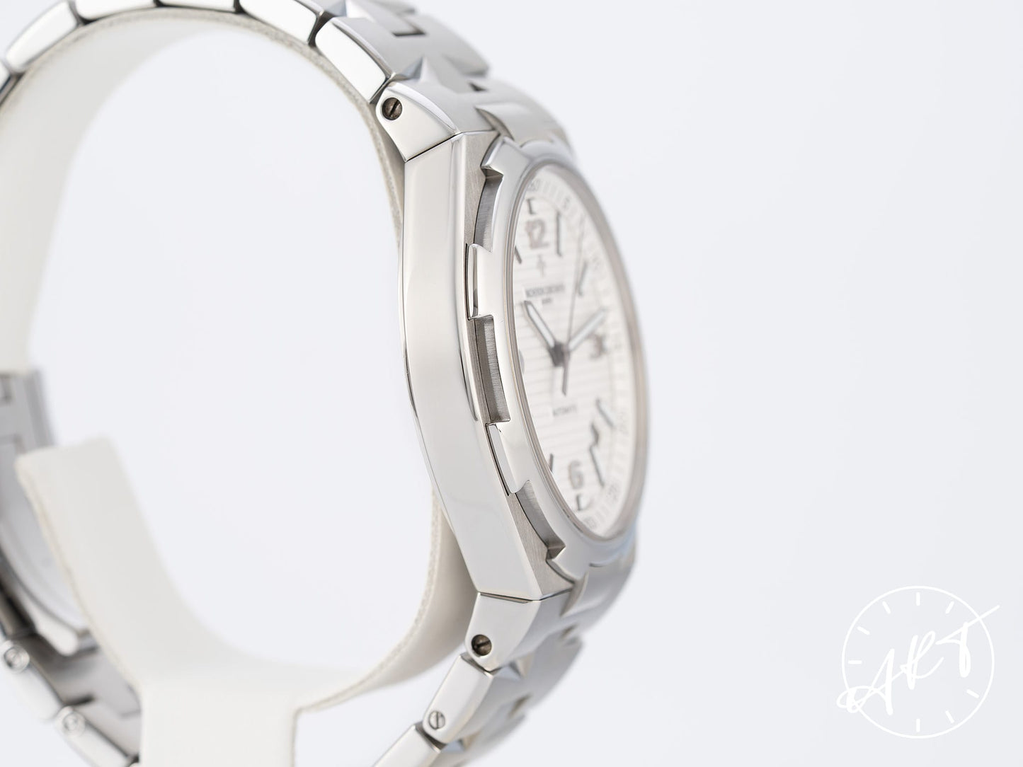 Vacheron Constantin Overseas Silver Dial Stainless Steel Auto Watch 47040 w/ B&P