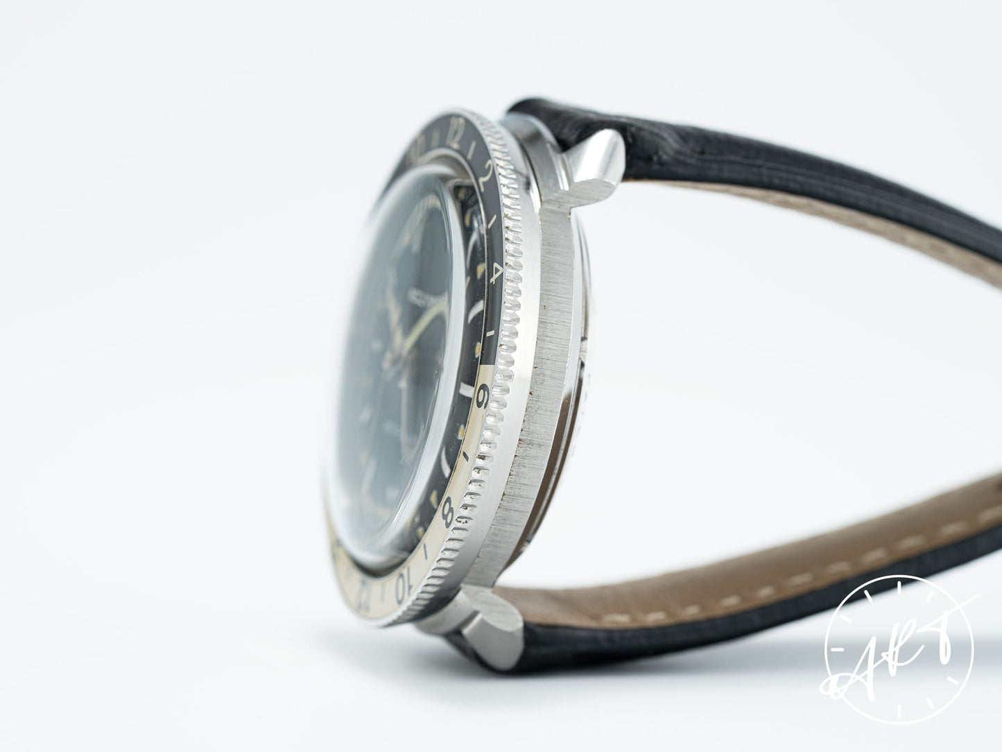 Vintage 1969 Accutron Astronaut Day/Night Black & Silver Bezel Tuning Fork Watch