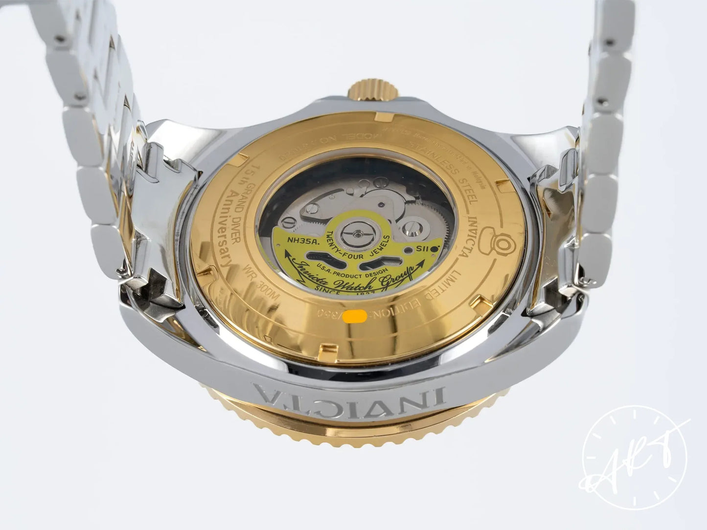 Invicta Grand Diver 15th Anniversary MOP Dial SS Auto Watch 31050 NOS w/ B&P