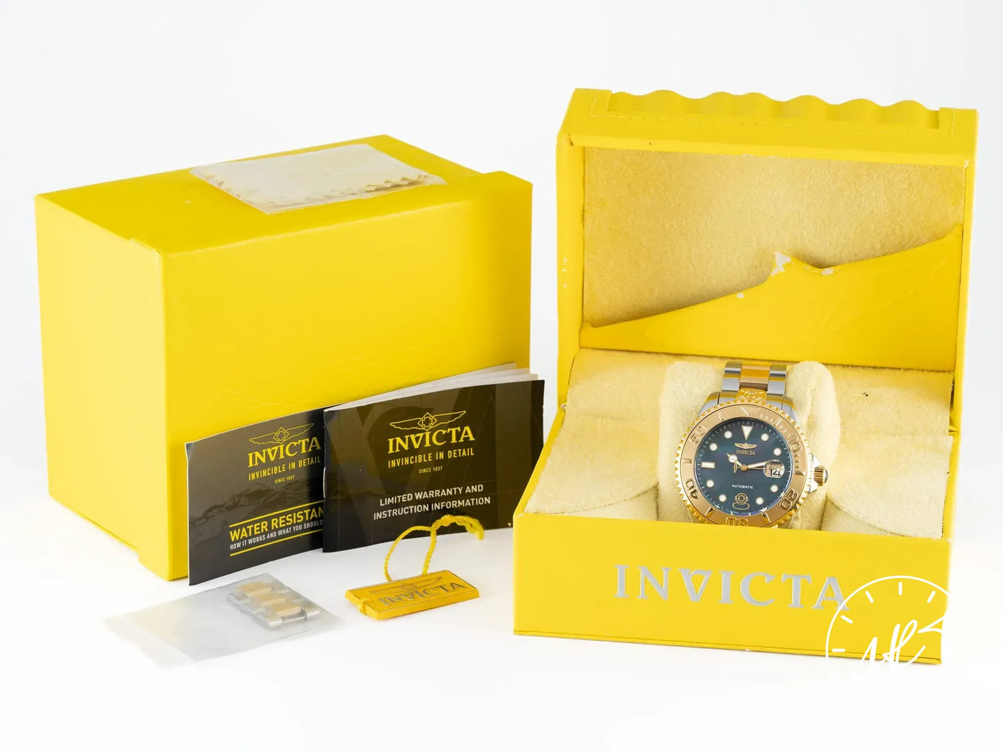 Invicta Grand Diver 15th Anniversary MOP Dial SS Auto Watch 31050 NOS w/ B&P
