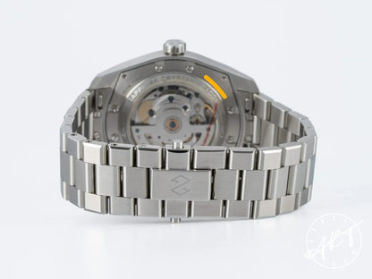 NEW Formex Essence 39 Mother of Sky MOP Dial SS Auto Watch 0333.1.6603 w/ B&P