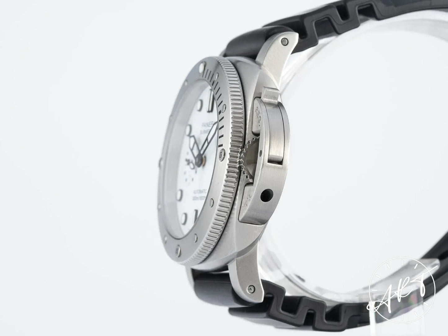 Panerai Luminor Submersible 42 3-Days White Dial SS Auto Diver Watch PAM02223 BP