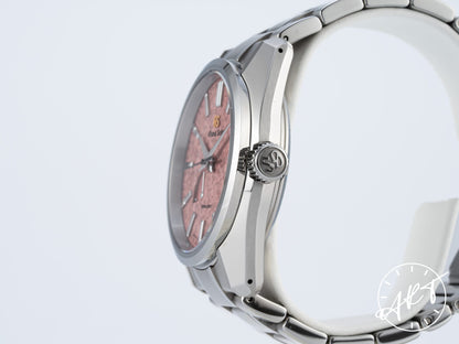 Grand Seiko Heritage Pink Kirazuri Dial Spring Drive US 300 Pcs Ltd Watch SBGA509 BP