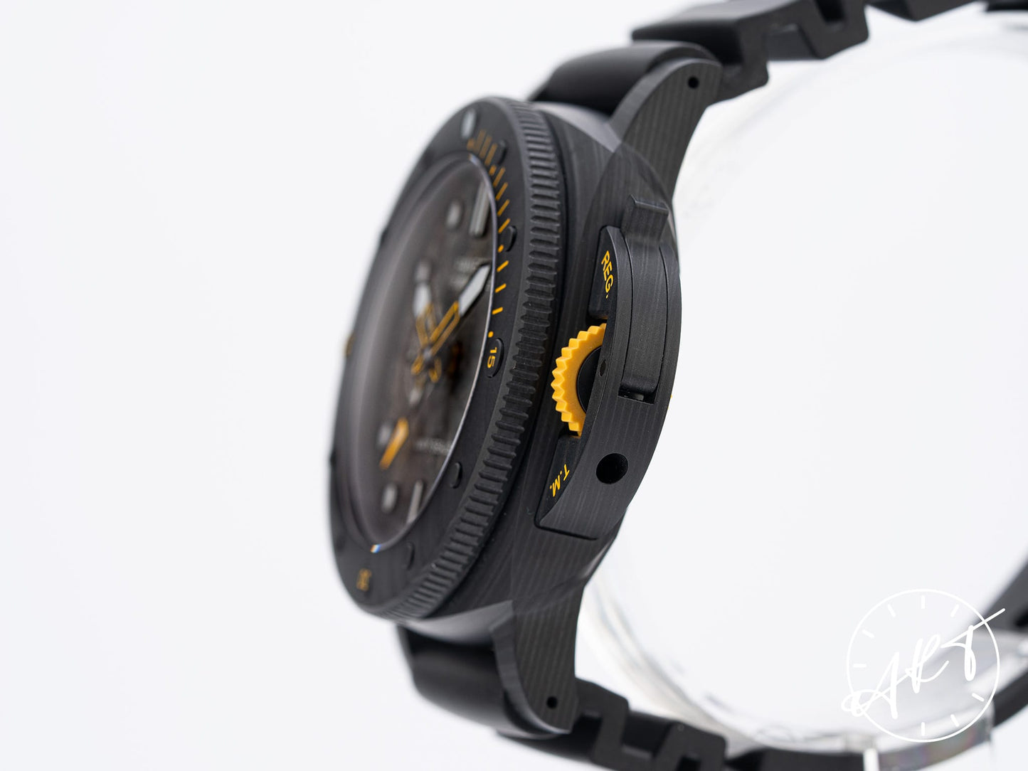 Panerai Submersible GMT Carbotech Navy SEALS 162 Pcs Ltd Watch PAM01324 BP