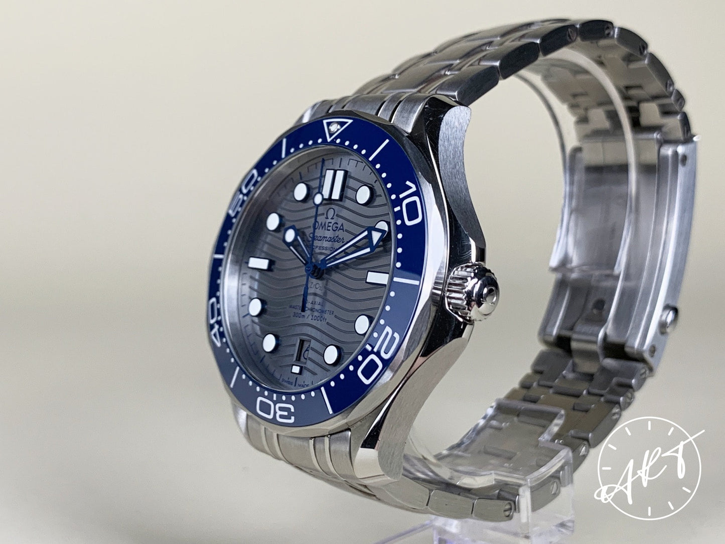 Omega Seamaster Diver 300M Master Chronometer Gray Dial SS Auto Watch w/ B&P