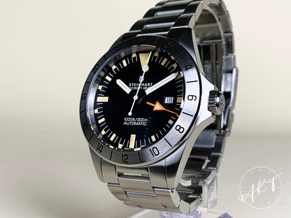 Steinhart Ocean Vintage GMT Black Dial Stainless Steel Auto Diver Watch w/ B&P