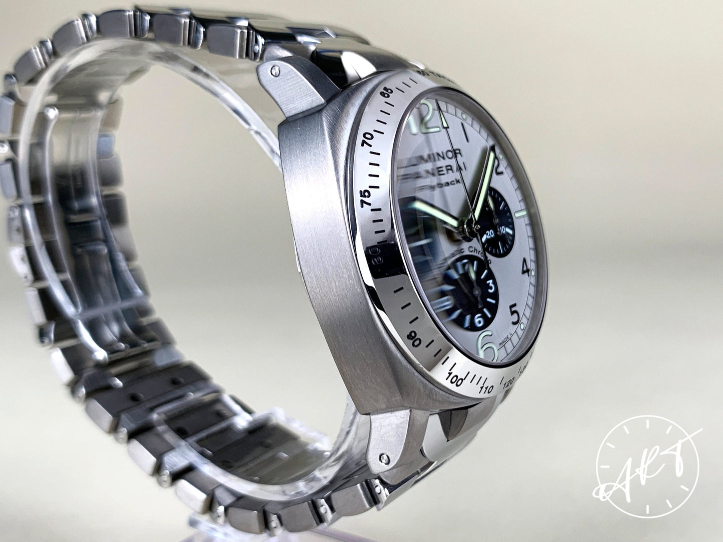 Panerai PAM 60 Luminor Chrono Flyback Panda Dial 300 Pcs Ltd Watch PAM00060 BP