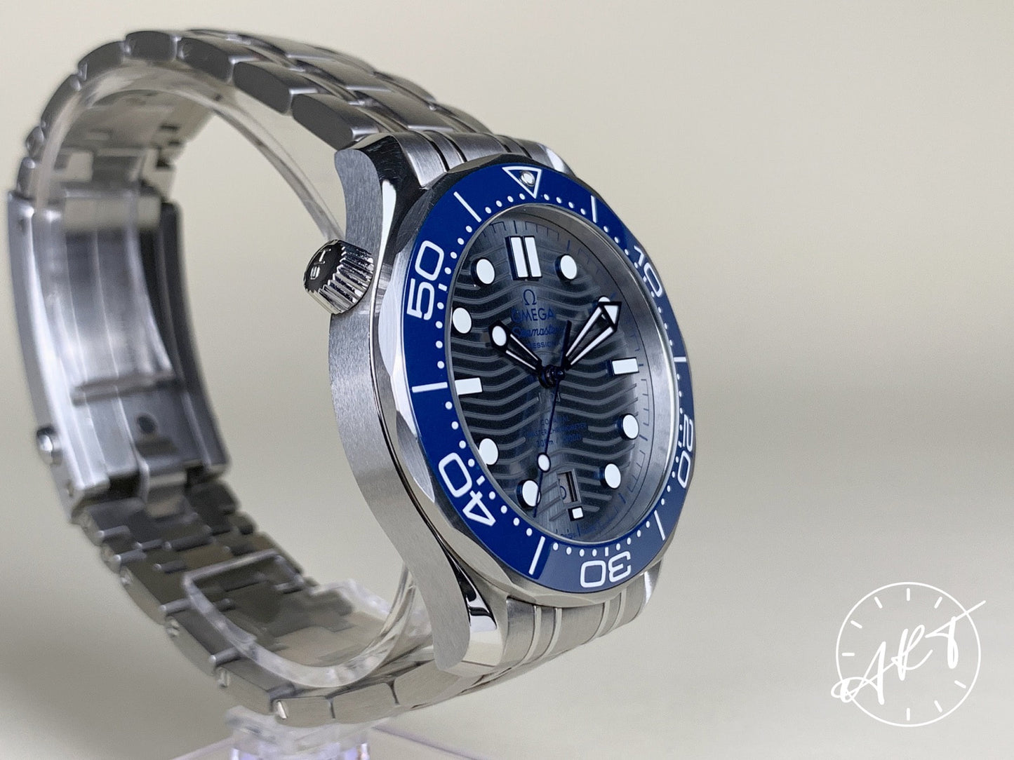 Omega Seamaster Diver 300M Master Chronometer Gray Dial SS Auto Watch w/ B&P