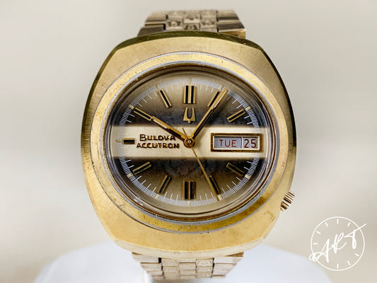Vintage 1974 Accutron Day-Date Brown Dial Gold Plated & SS Tuning Fork Watch