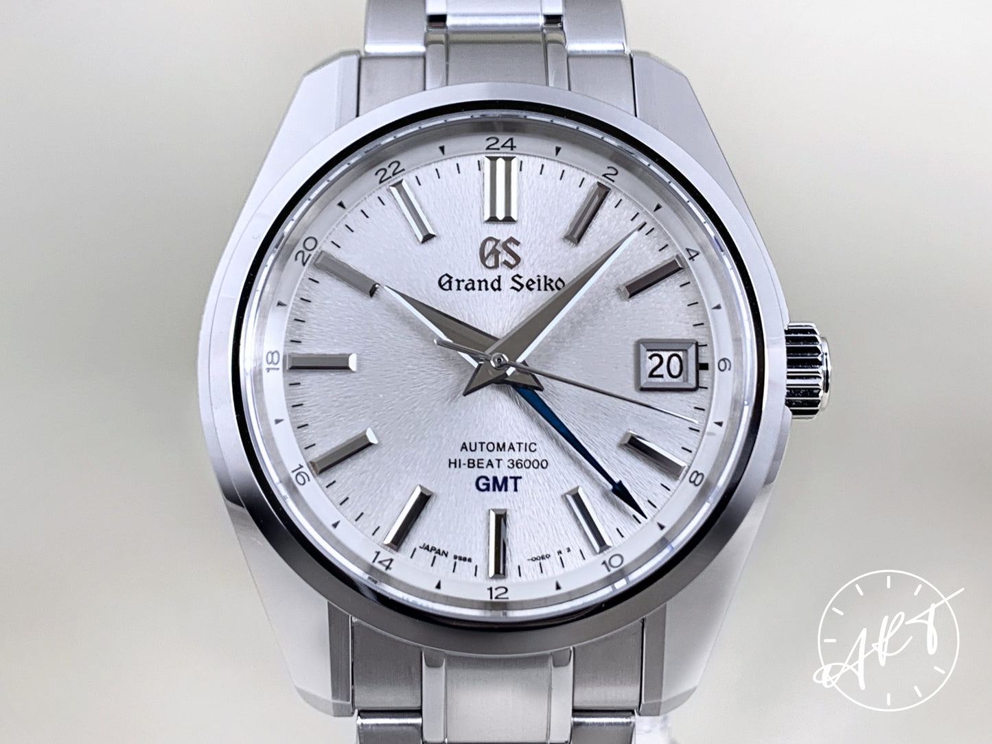 Grand Seiko Heritage GMT Hi-Beat Silver Dial SS Mount Iwate Watch SBGJ201 BP