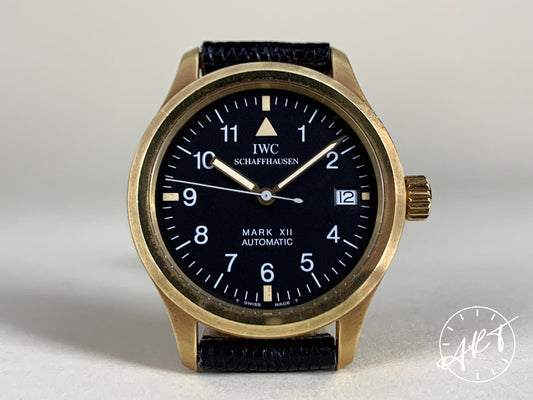 IWC Pilot Black Dial Gorgeous Patina Gold 18K Gold Auto Military Watch IW324103