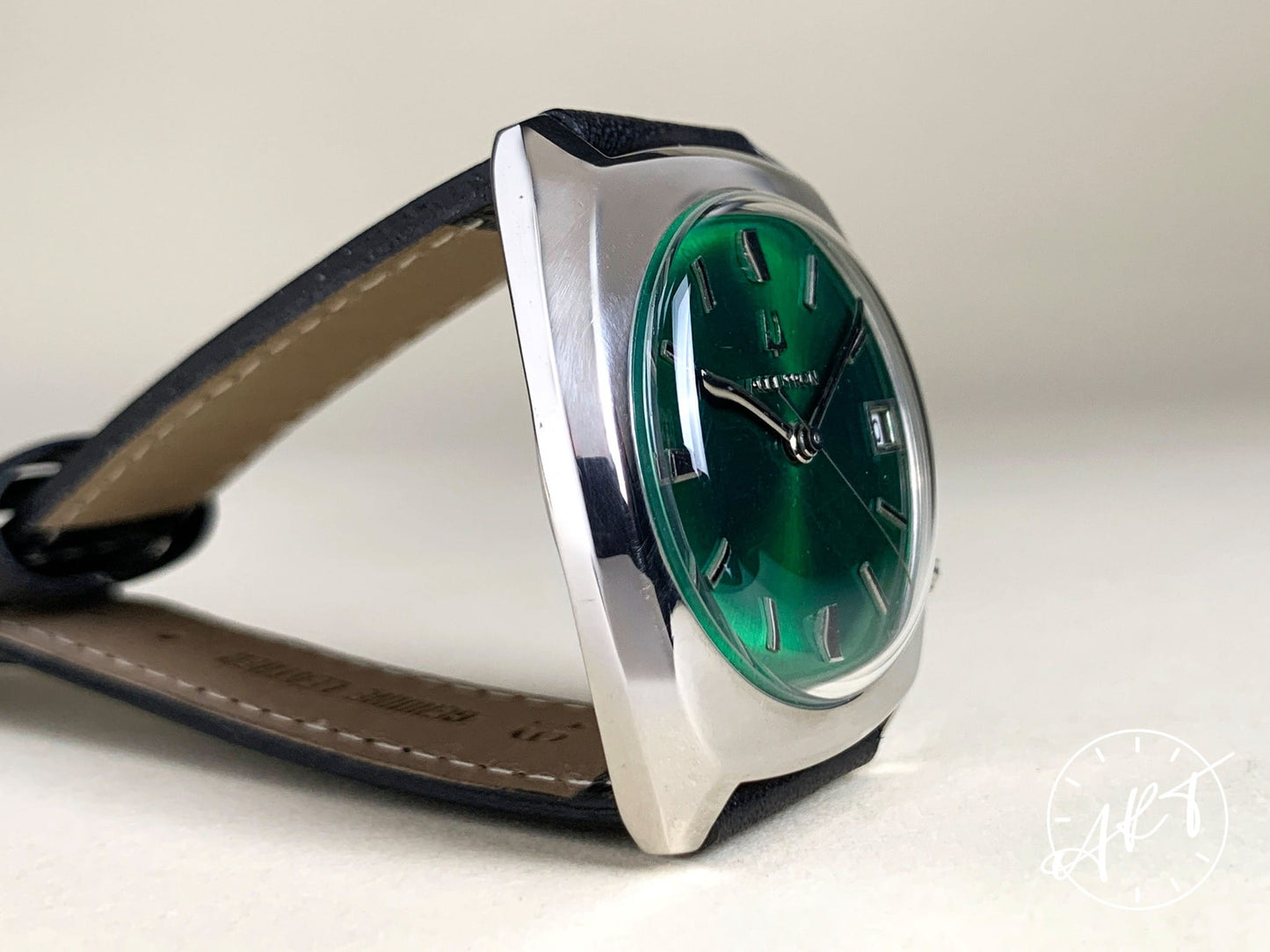 Vintage 1973 Accutron 218 Green Dial Stainless Steel Tuning Fork Watch w/ Box