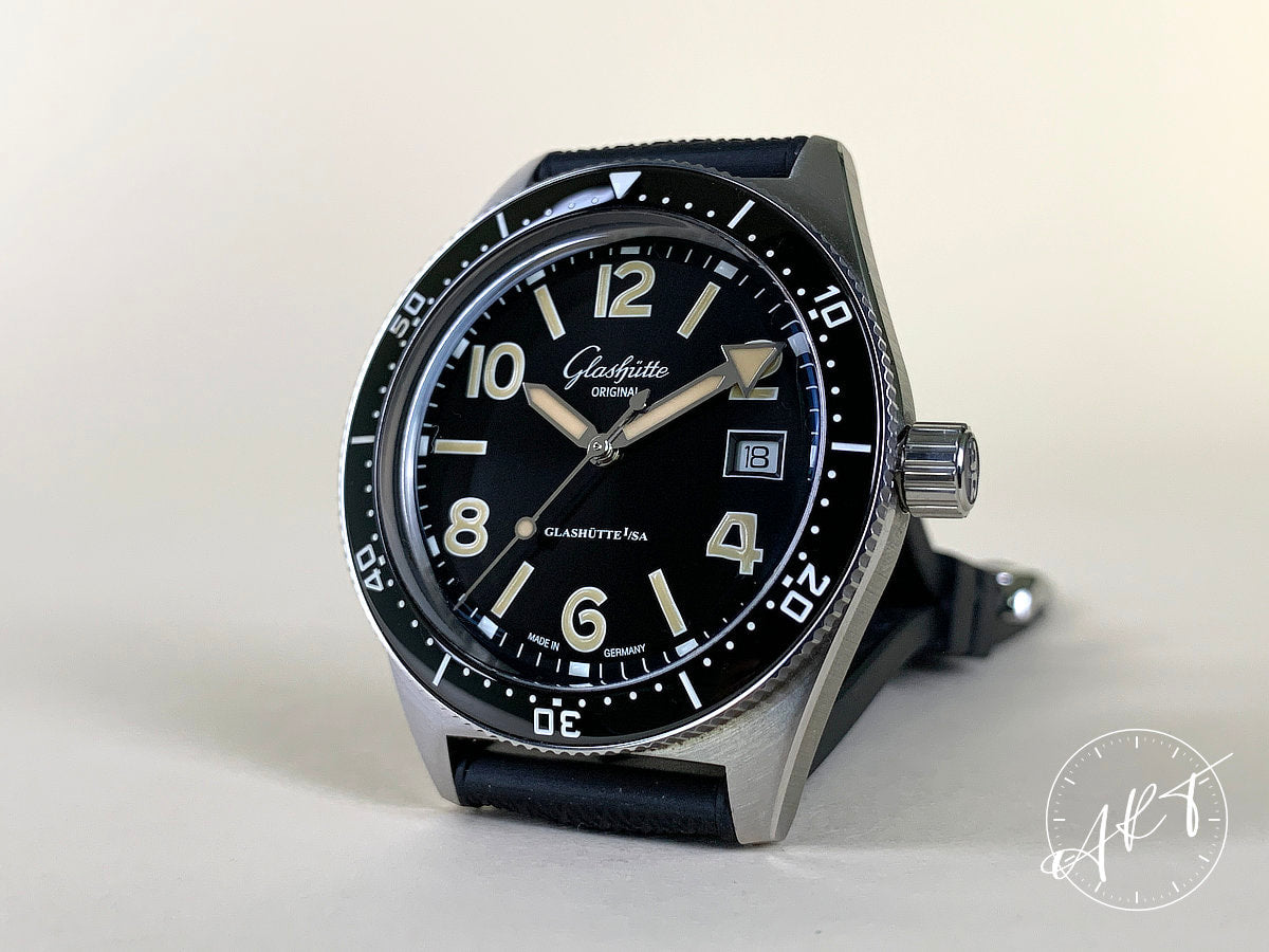 Glashütte Original Spezialist SeaQ 1969 Black Dial SS Auto Diver Watch w/ B&P