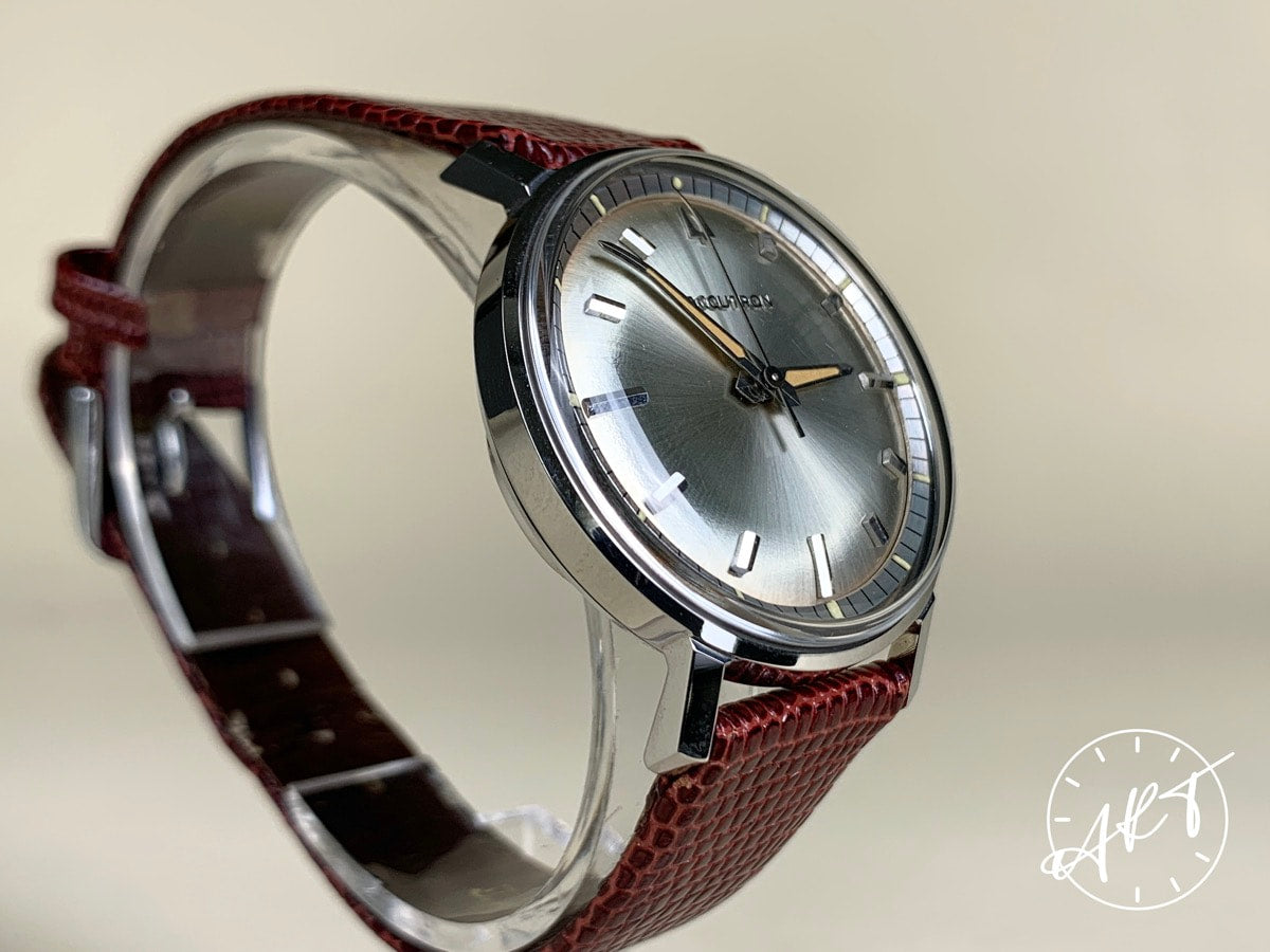 NOS 1966 Accutron Hidden Spaceview Champagne Dial Tuning Fork Watch