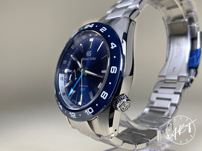 Grand Seiko Sport GMT Blue Dial SS Spring Drive Diver Watch SBGE255 w/ B&P