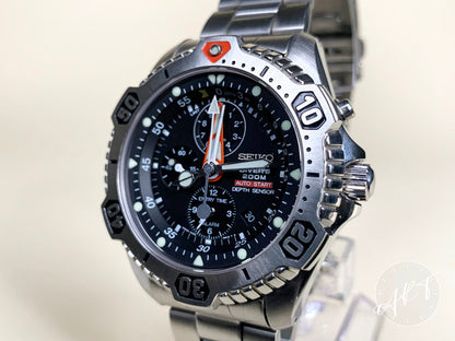 Seiko ScubaMaster 200M Professional Diver Black Dial SS Quartz Watch SLD005P1 BP