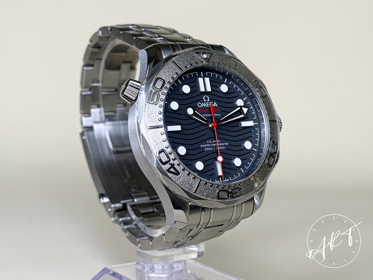 Omega Seamaster Diver 300M Gray Dial SS Auto Nekton Edition Watch w/ B&P