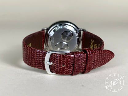 NOS 1966 Accutron Hidden Spaceview Champagne Dial Tuning Fork Watch